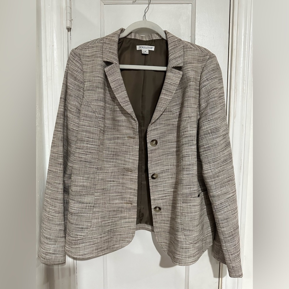 Pendleton Blazer - image 5